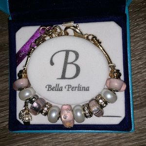 BELLA PERLINA CHARM BRACELET